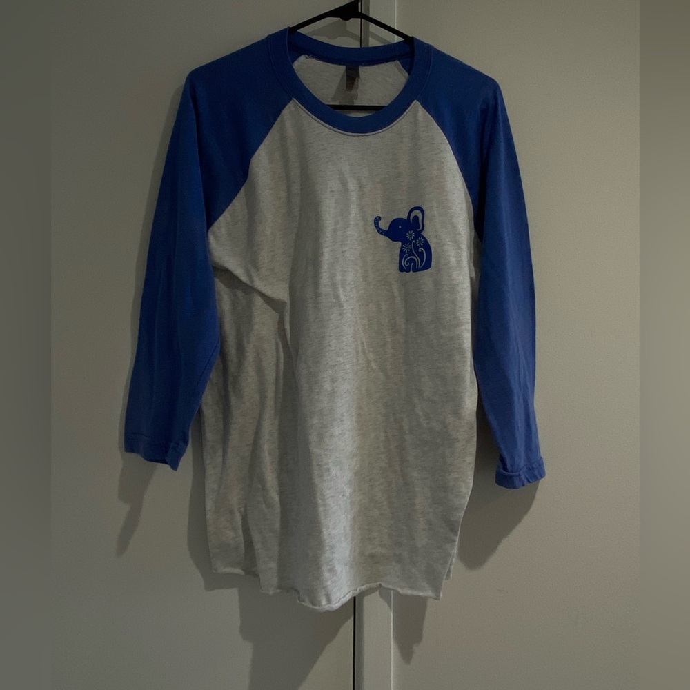 3/4 length sleeve baseball tee with elephant